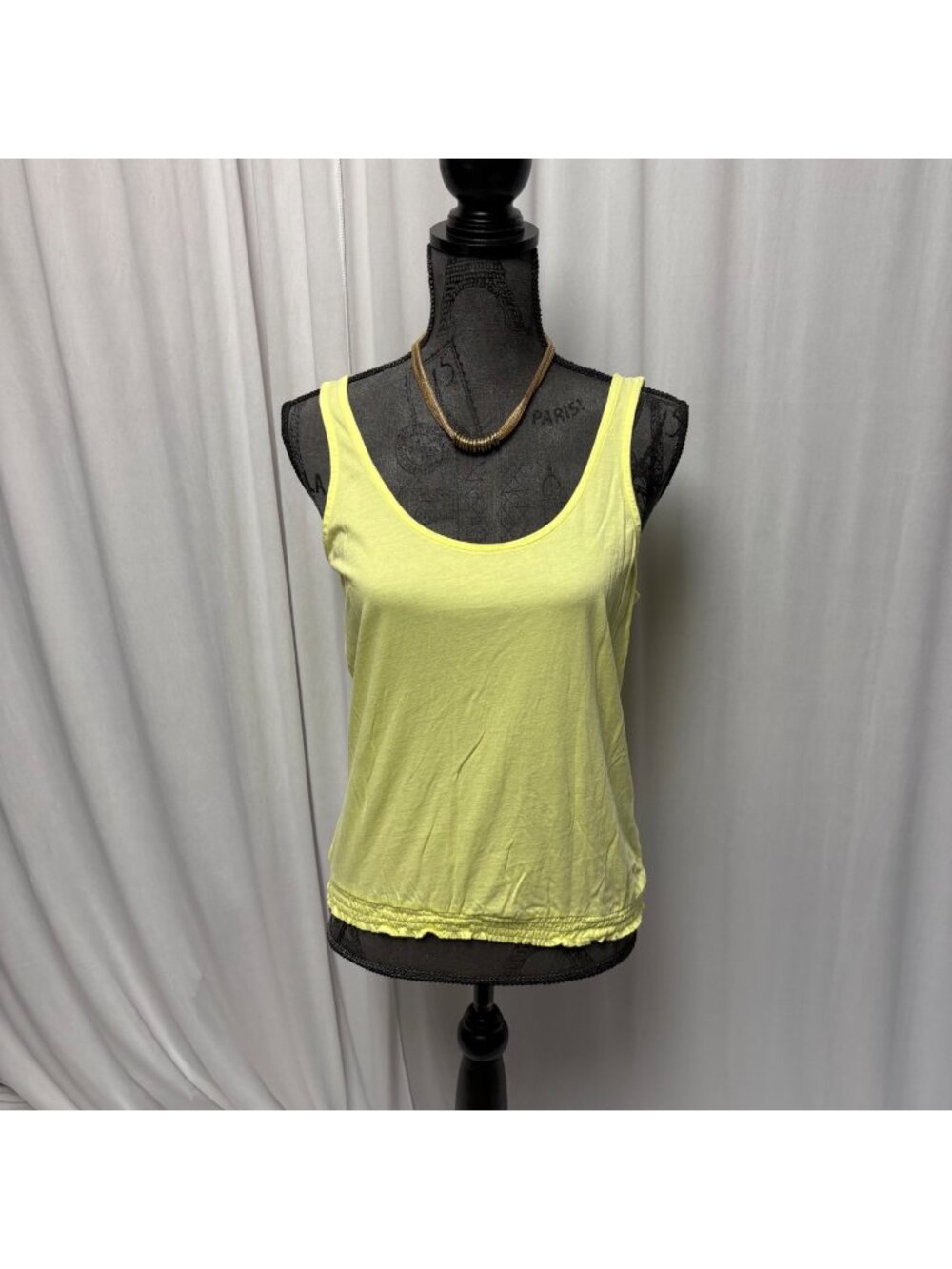 Bobi Scoop Neck Sleeveless Tank Top Womens Medium Yellow Lightweight Cotton NEW